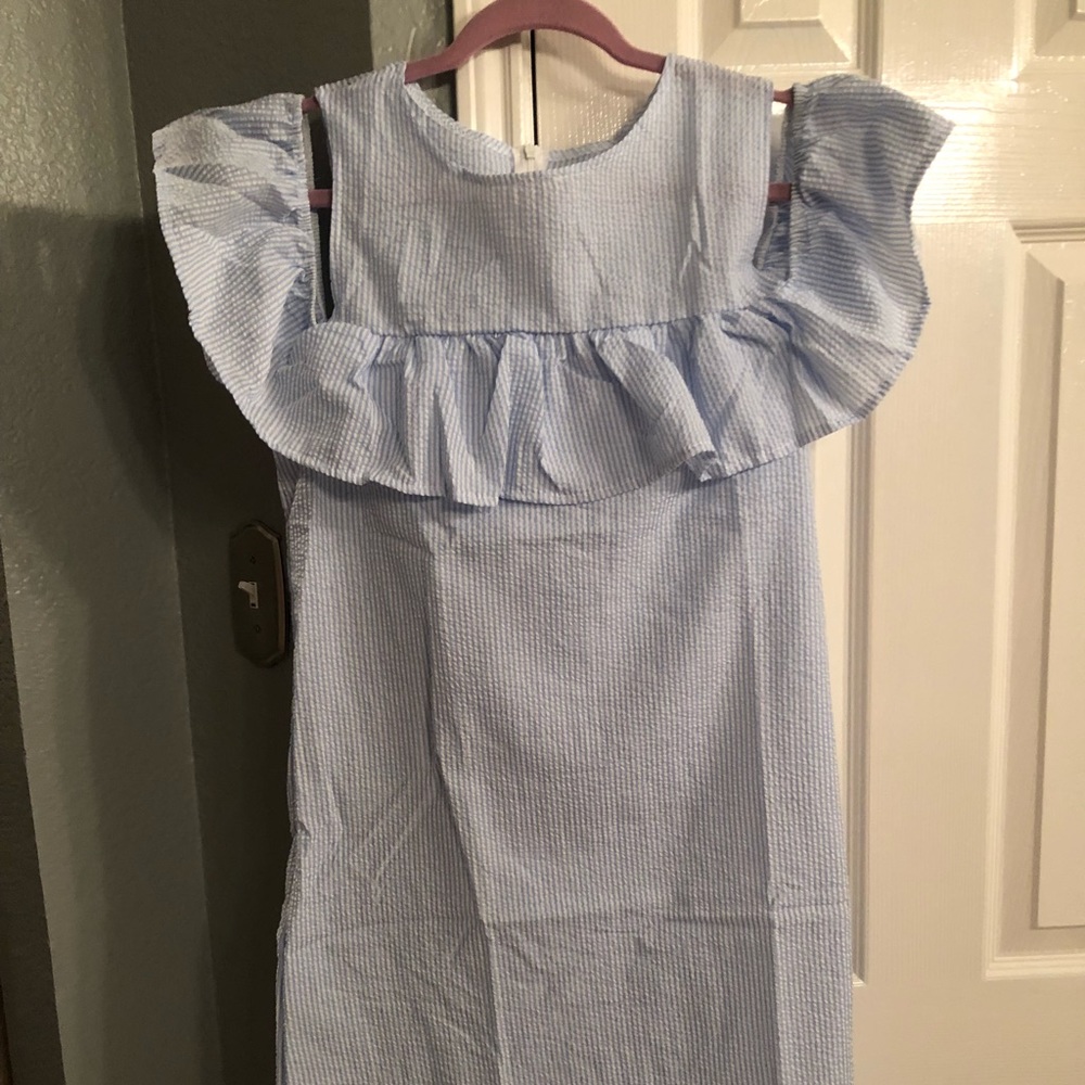 Beautiful cold shoulder dress